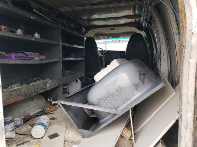 1GCWGFFF5F1119119 - 2015 CHEVROLET EXPRESS G2 WHITE photo 10