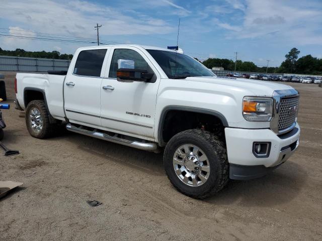 1GT12UE85GF204546 - 2016 GMC SIERRA K2500 DENALI WHITE photo 4