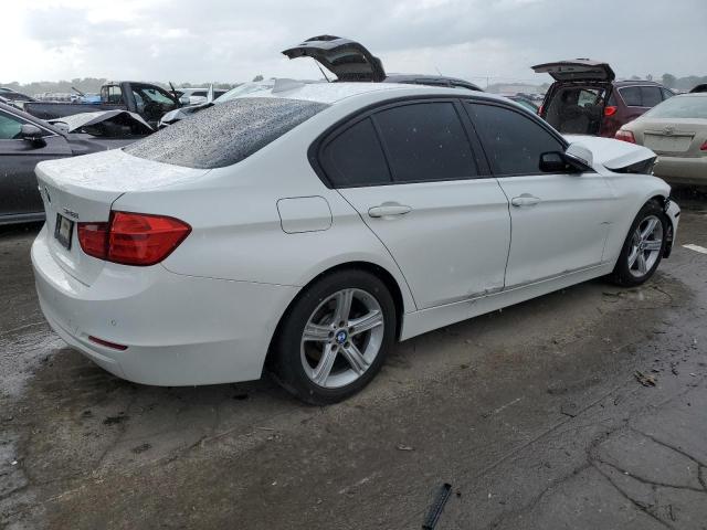 WBA3B3G55FNT18389 - 2015 BMW 328 XI WHITE photo 3