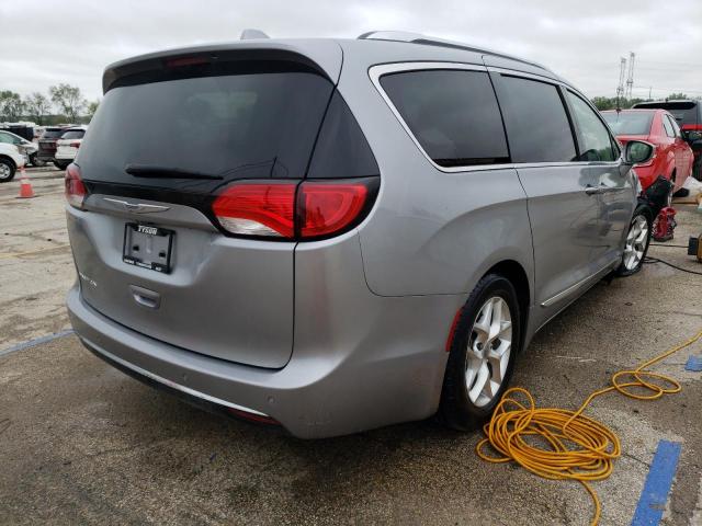 2C4RC1BG2JR127984 - 2018 CHRYSLER PACIFICA TOURING L GRAY photo 3