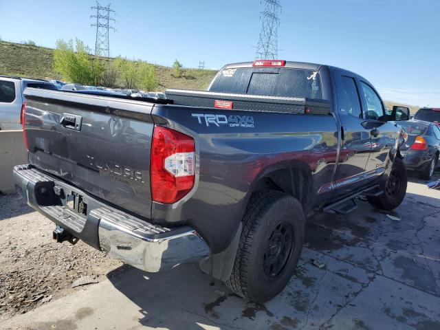 5TFUW5F1XGX560591 - 2016 TOYOTA TUNDRA DOUBLE CAB SR/SR5 CHARCOAL photo 3