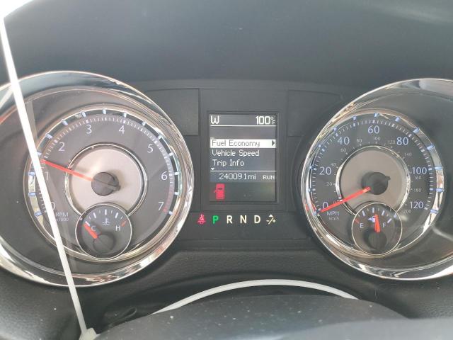 2C4RC1CG3ER332606 - 2014 CHRYSLER TOWN & COU TOURING L RED photo 9