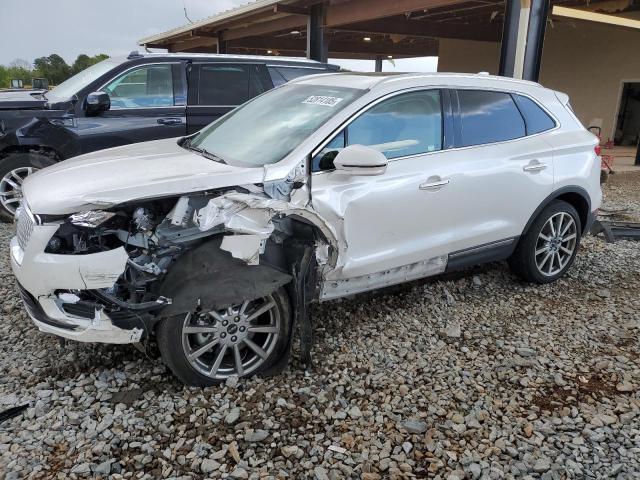 5LMCJ3C9XKUL20906 - 2019 LINCOLN MKC RESERVE თეთრი ფოტო 1