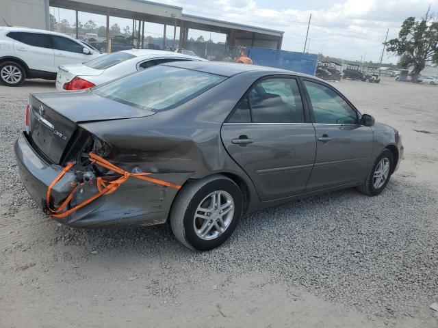 4T1BE32K25U951273 - 2005 TOYOTA CAMRY LE GRAY photo 3