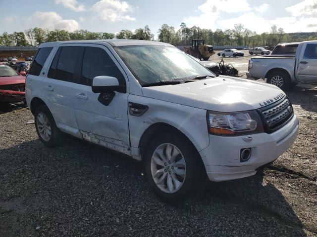 SALFT2BG0DH326064 - 2013 LAND ROVER LR2 HSE TECHNOLOGY WHITE photo 4