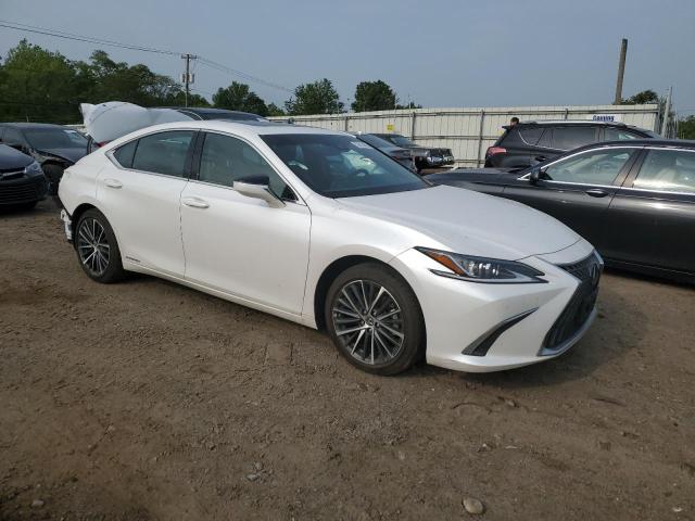 58ADA1C12NU020196 - 2022 LEXUS ES 300H BASE WHITE photo 4