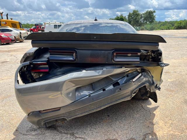 2C3CDZFJ3KH662437 - 2019 DODGE CHALLENGER R/T SCAT PACK GRAY photo 6