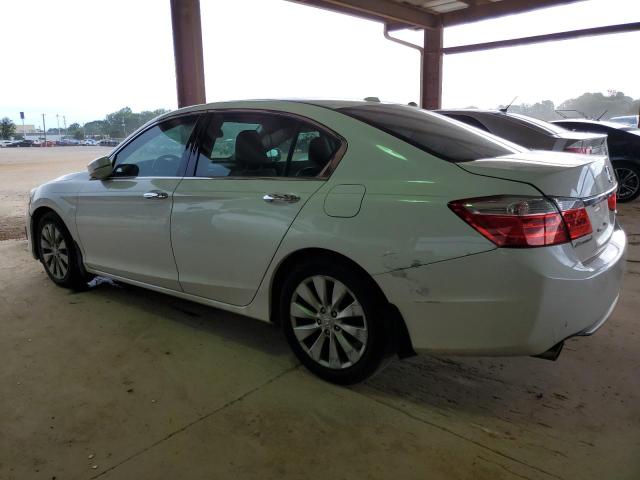 1HGCR3F90DA037786 - 2013 HONDA ACCORD TOURING WHITE photo 2