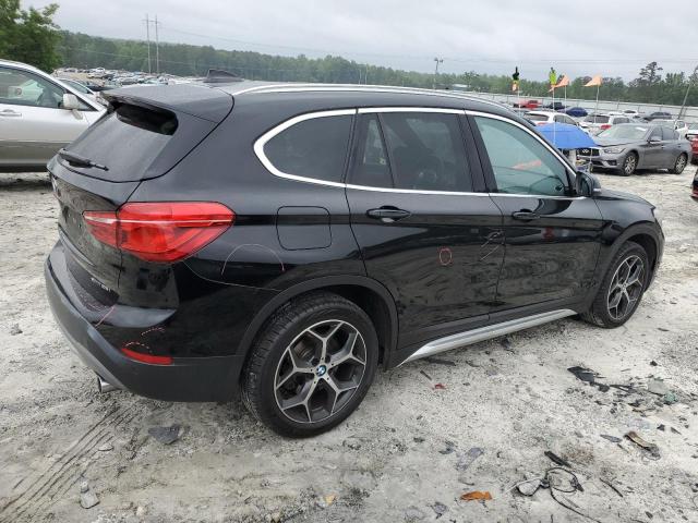 WBXHT3C50K5L38235 - 2019 BMW X1 XDRIVE28I BLACK photo 3