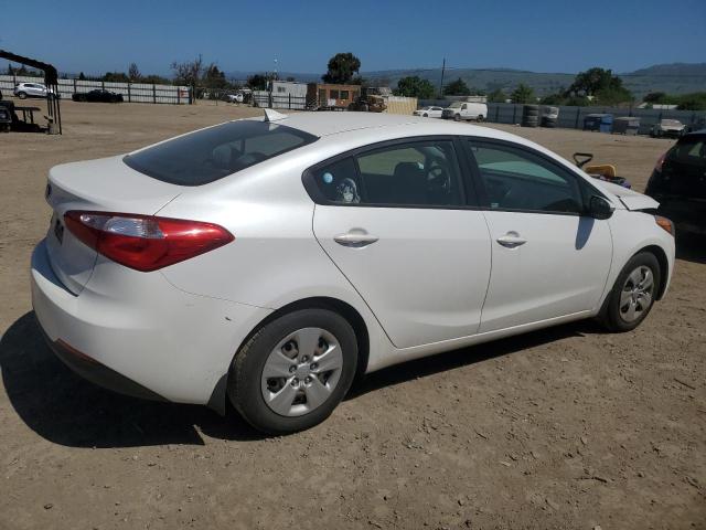 KNAFX4A65F5399884 - 2015 KIA FORTE LX WHITE photo 3