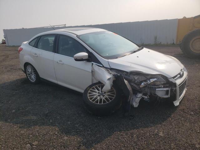 1FADP3J23EL435038 - 2014 FORD FOCUS TITANIUM WHITE photo 4