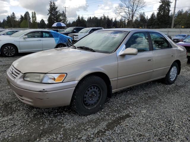 1999 TOYOTA CAMRY LE, 