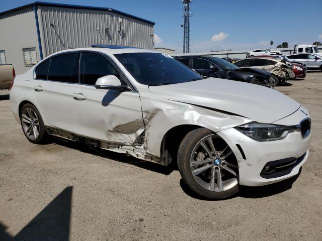 WBA8B3G55GNA92607 - 2016 BMW 340 I WHITE photo 4