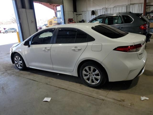 5YFEPRAE9LP110488 - 2020 TOYOTA COROLLA LE WHITE photo 2