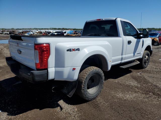 1FTRF3DT4JEB51276 - 2018 FORD F350 SUPER DUTY WHITE photo 3