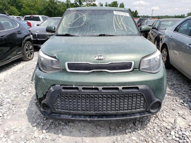 KNDJN2A24E7011860 - 2014 KIA SOUL GREEN photo 5