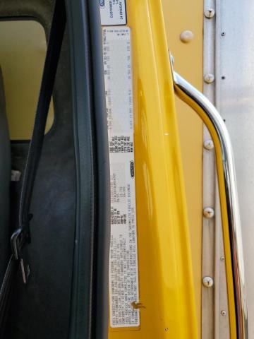 1FVACWDC36HV64985 - 2006 FREIGHTLINER M2 106 MEDIUM DUTY YELLOW photo 13