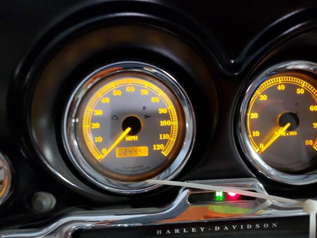 1HD1FCW122Y634496 - 2002 HARLEY-DAVIDSON FLHTCUI 双色 照片 8