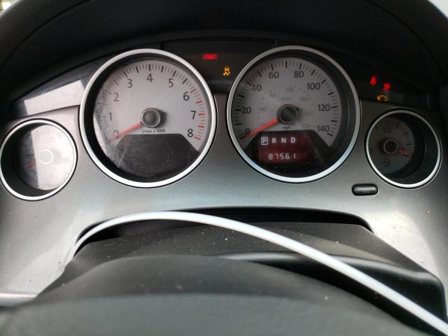 2V4RW4DG3BR803050 - 2011 VOLKSWAGEN ROUTAN S BLACK photo 9