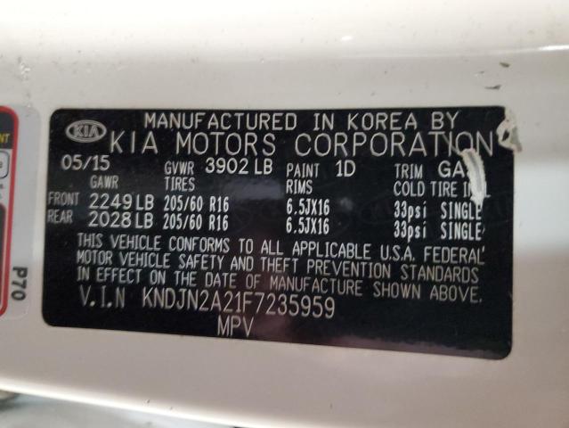 KNDJN2A21F7235959 - 2015 KIA SOUL WHITE photo 14