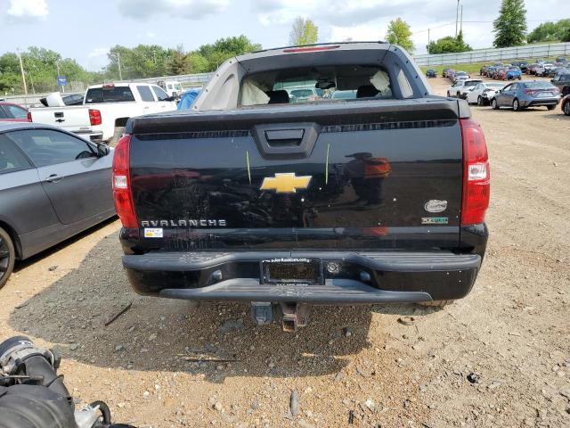 3GNMCEE0XBG188689 - 2011 CHEVROLET AVALANCHE LS BLACK photo 6