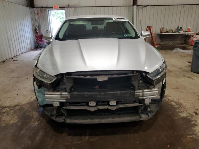 1FA6P0HD6E5398120 - 2014 FORD FUSION SE SILVER photo 5