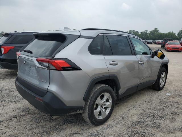 2T3W1RFV7MC138801 - 2021 TOYOTA RAV4 XLE SILVER photo 3