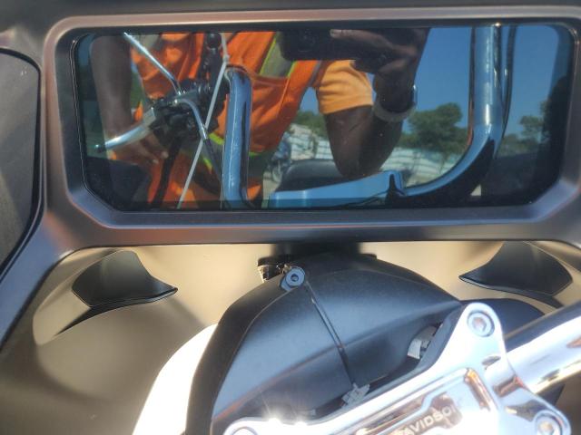 1HD1KH718RB651579 - 2024 HARLEY-DAVIDSON FLTRX 灰色 照片 7