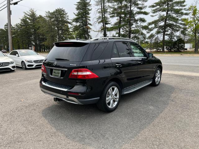 4JGDA5HB3CA053626 - 2012 MERCEDES-BENZ ML 350 4MATIC BLACK photo 4