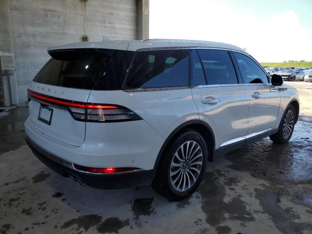 5LM5J7WC7PGL05809 - 2023 LINCOLN AVIATOR RESERVE WHITE photo 3