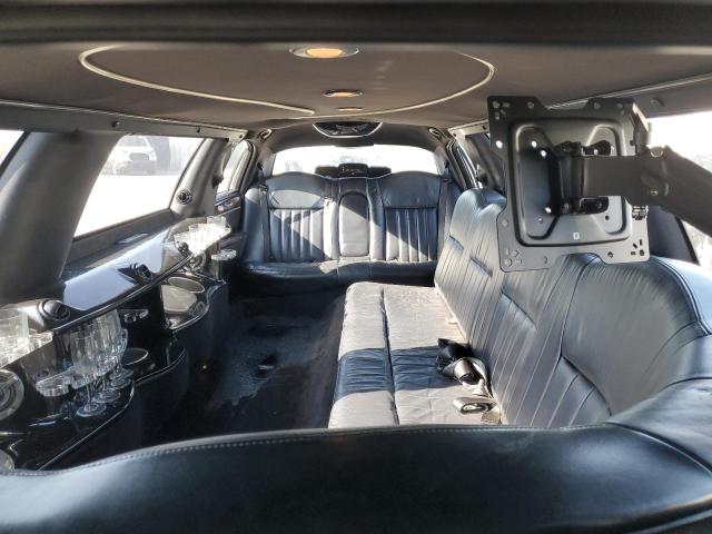 1L1FM81W24Y658987 - 2004 LINCOLN TOWN CAR EXECUTIVE Schwarz Foto 10