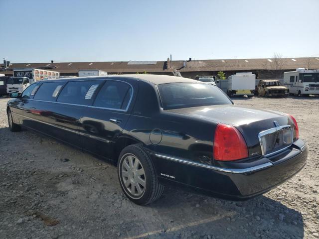 1L1FM81W24Y658987 - 2004 LINCOLN TOWN CAR EXECUTIVE Schwarz Foto 2