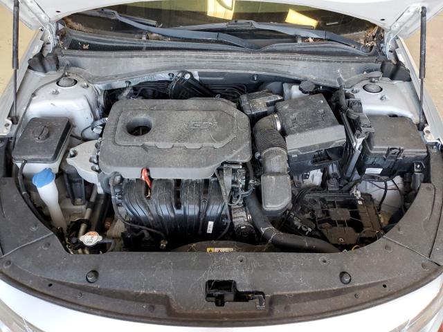 5XXGT4L3XJG268993 - 2018 KIA OPTIMA LX Gümüş foto 11