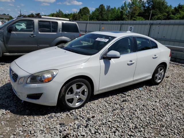 2013 VOLVO S60 T5, 