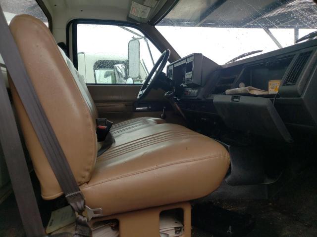 1GDL7H1C21J503200 - 2001 GMC C-SERIES C7H042 白色 照片 5