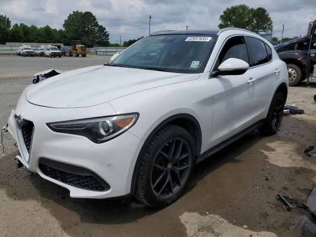 ZASFAKAN6J7B84129 - 2018 ALFA ROMEO STELVIO WHITE photo 1