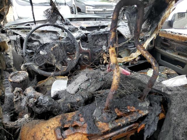 3C6UR5DL0FG694452 - 2015 RAM 2500 SLT ნაცრისფერი ფოტო 8