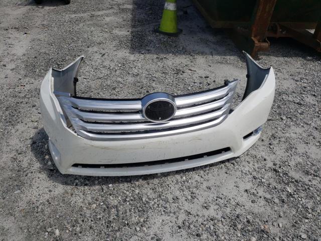 4T1BK3DB8BU383855 - 2011 TOYOTA AVALON BASE WHITE photo 12