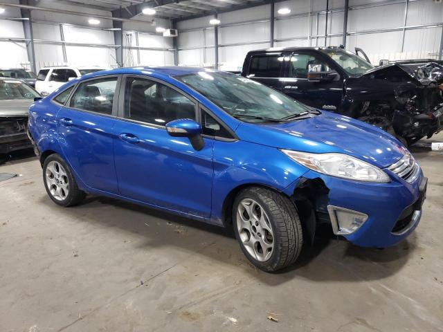 3FADP4CJ3BM207447 - 2011 FORD FIESTA SEL BLUE photo 4