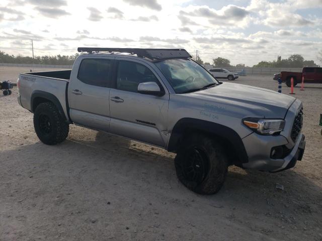 3TMCZ5AN6NM475358 - 2022 TOYOTA TACOMA DOUBLE CAB ვერცხლისფერი ფოტო 4