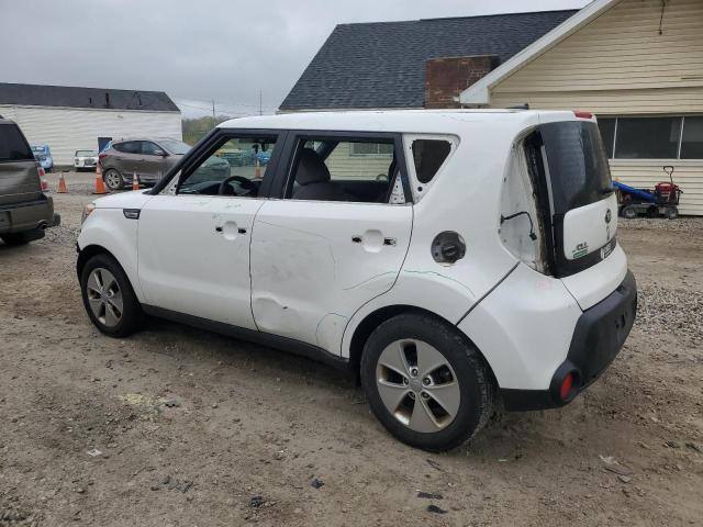 KNDJN2A26G7262981 - 2016 KIA SOUL WHITE photo 2