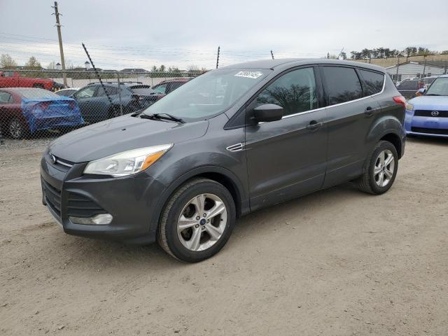 2016 FORD ESCAPE SE, null