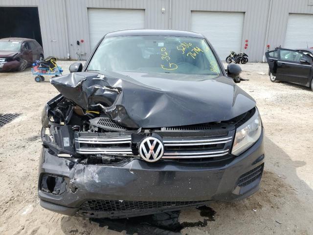 WVGAV3AX0EW608765 - 2014 VOLKSWAGEN TIGUAN S BLACK photo 5