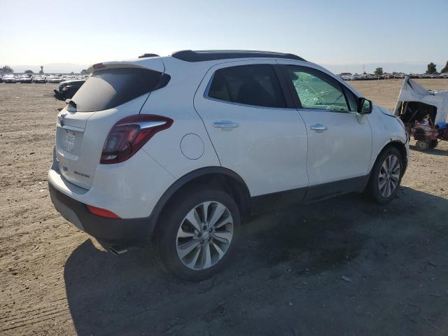 KL4CJASBXHB134538 - 2017 BUICK ENCORE PREFERRED WHITE photo 3