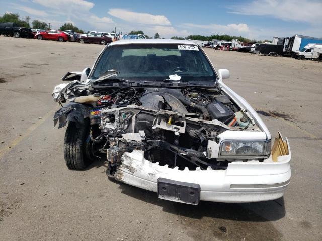 1LNLM81W2TY648928 - 1996 LINCOLN TOWN CAR EXECUTIVE WHITE photo 5