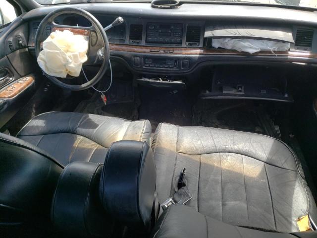 1LNLM81W2TY648928 - 1996 LINCOLN TOWN CAR EXECUTIVE WHITE photo 8