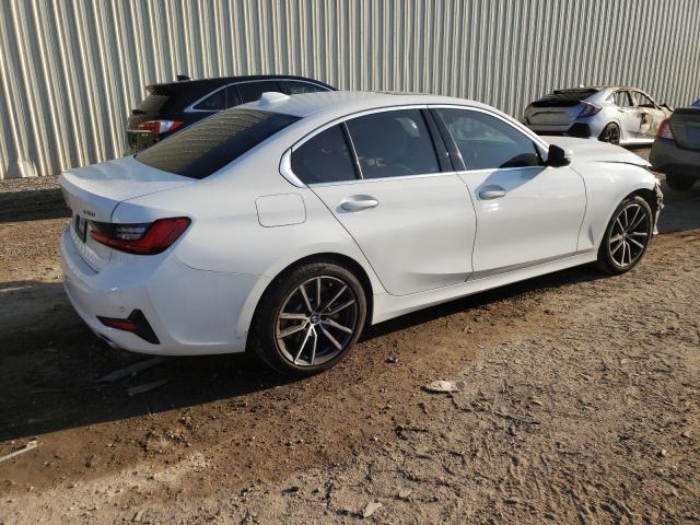 WBA5R1C52KAK10232 - 2019 BMW 330I WHITE photo 3