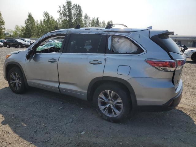 5TDJKRFH0FS177735 - 2015 TOYOTA HIGHLANDER XLE Արծաթագույն լուսանկար 2