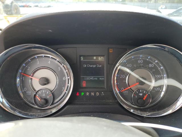 2A4RR8DG5BR712039 - 2011 CHRYSLER TOWN & COU TOURING L SILVER photo 9