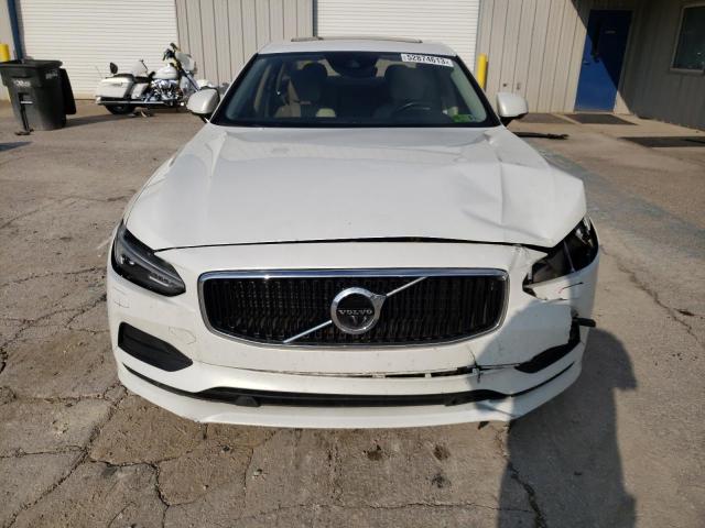 YV1102AK4H1010174 - 2017 VOLVO S90 T5 MOMENTUM WHITE photo 5